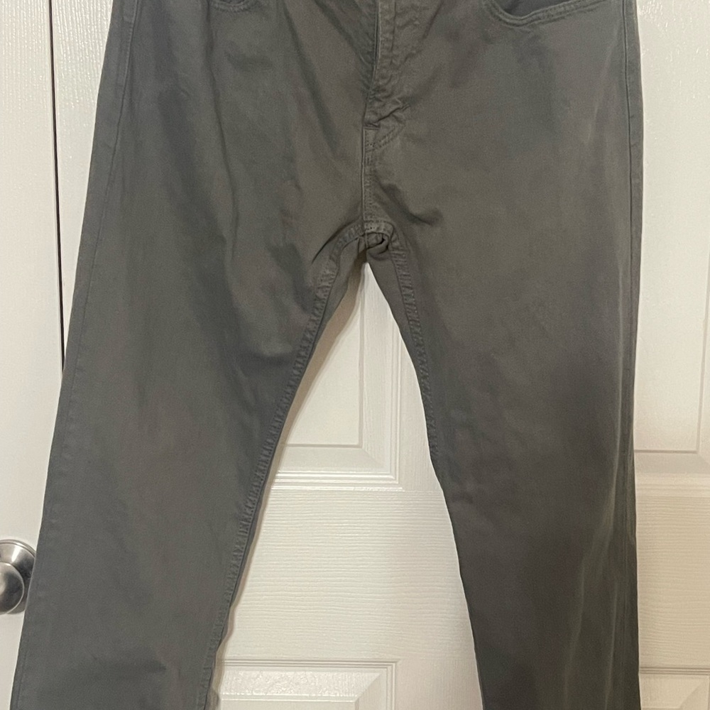 American Eagle Outfitters Slim Straight Gray Jeans